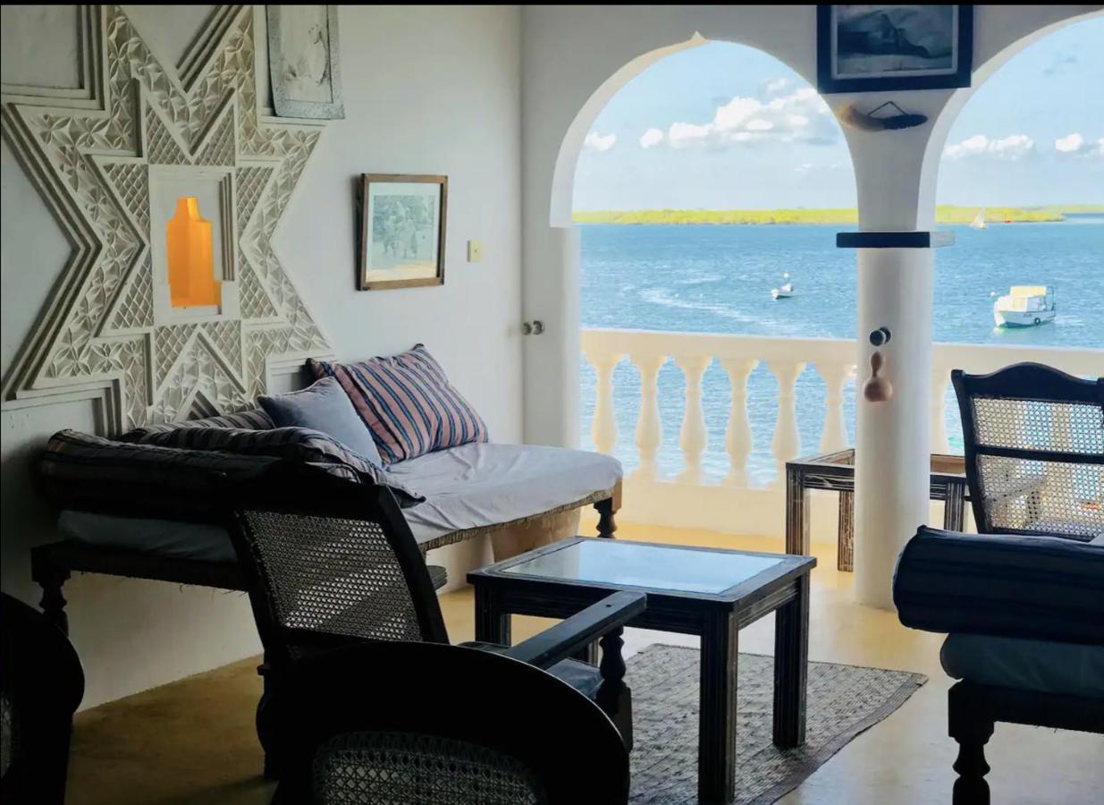 Bed and breakfast Shela Bahari Extérieur photo
