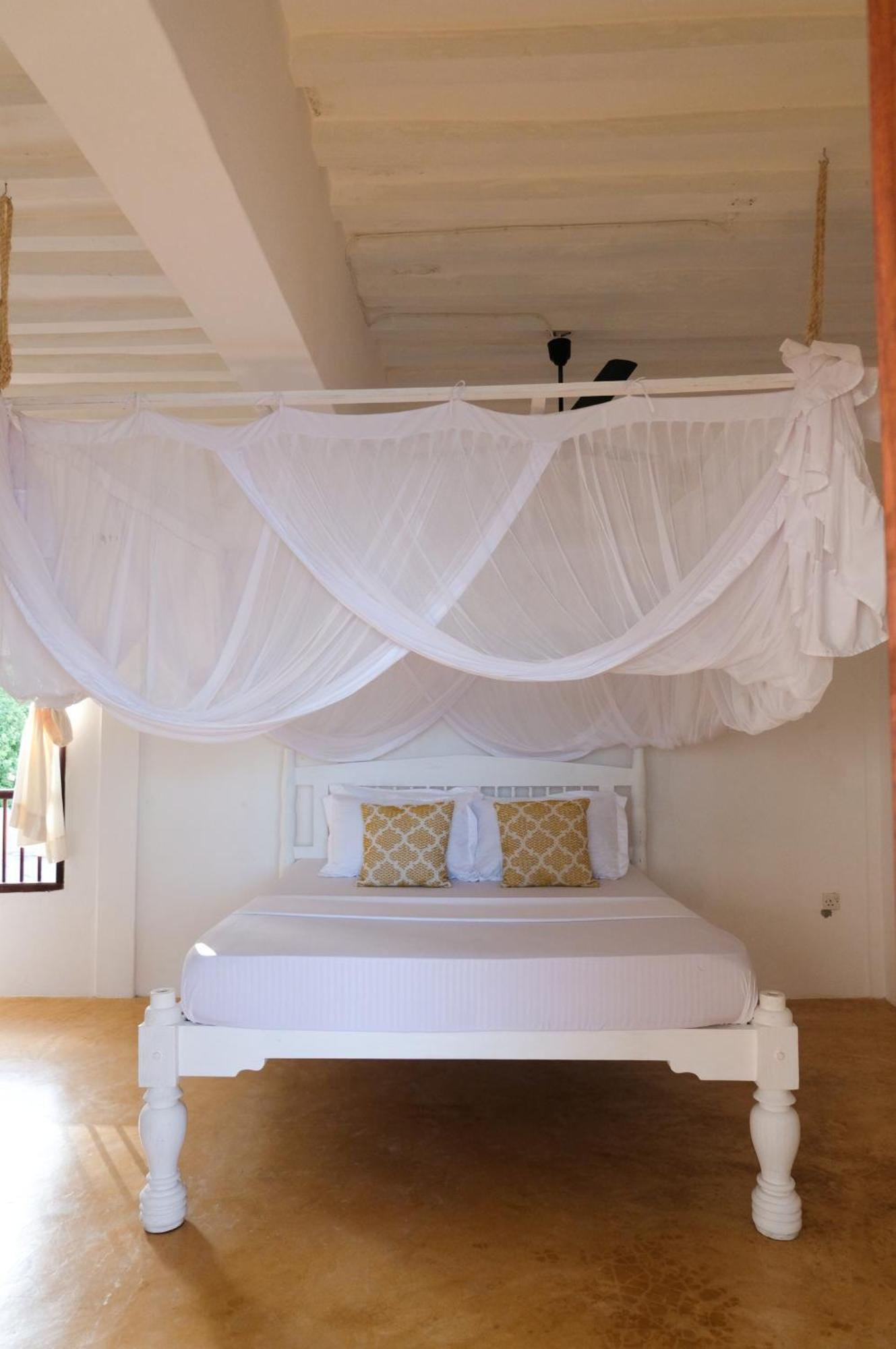 Bed and breakfast Shela Bahari Extérieur photo
