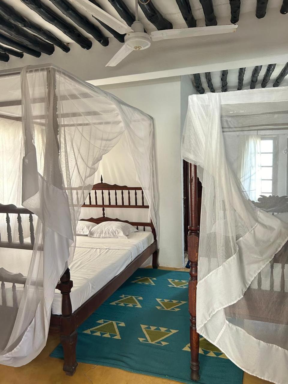 Bed and breakfast Shela Bahari Extérieur photo