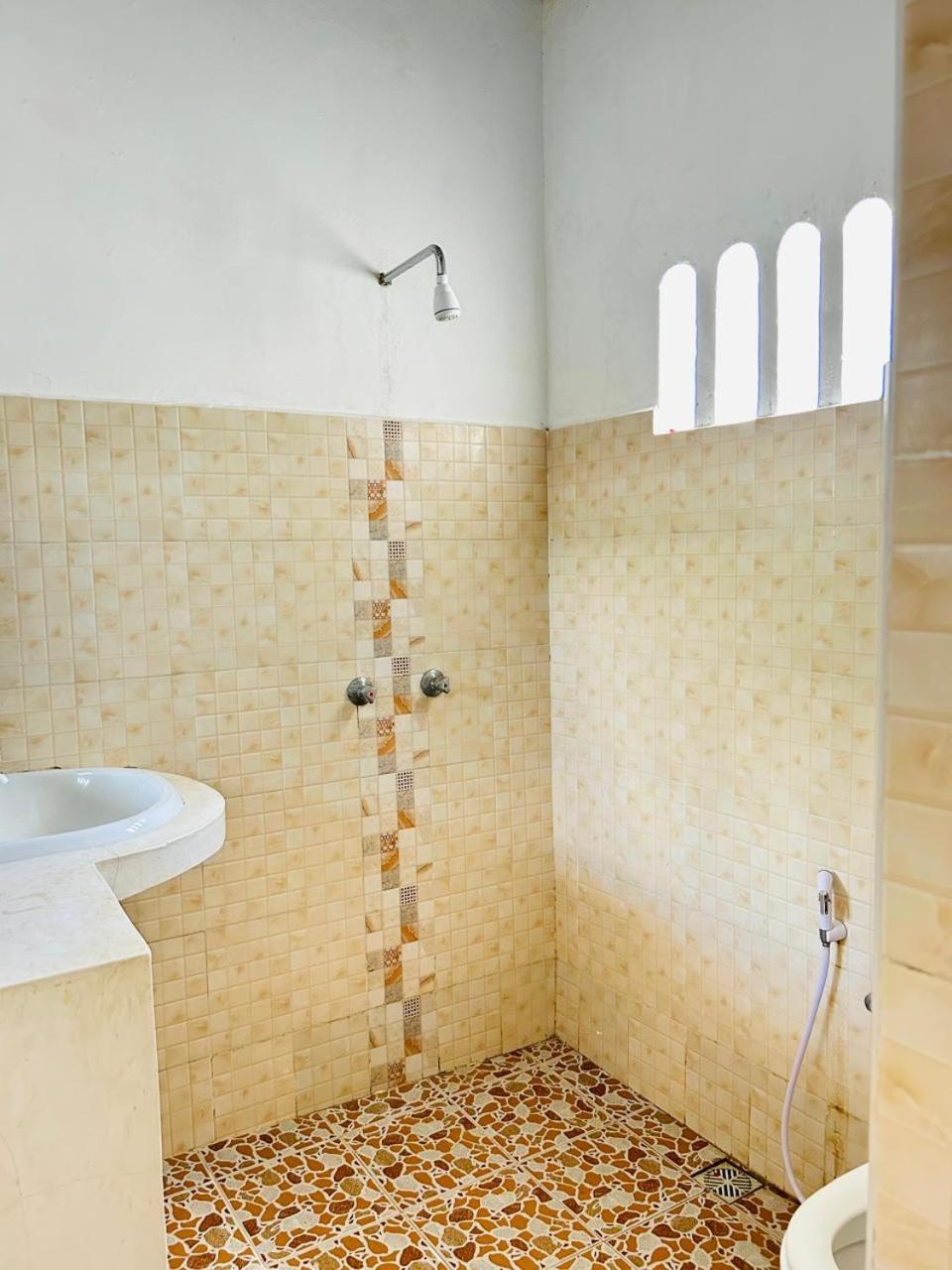 Bed and breakfast Shela Bahari Extérieur photo