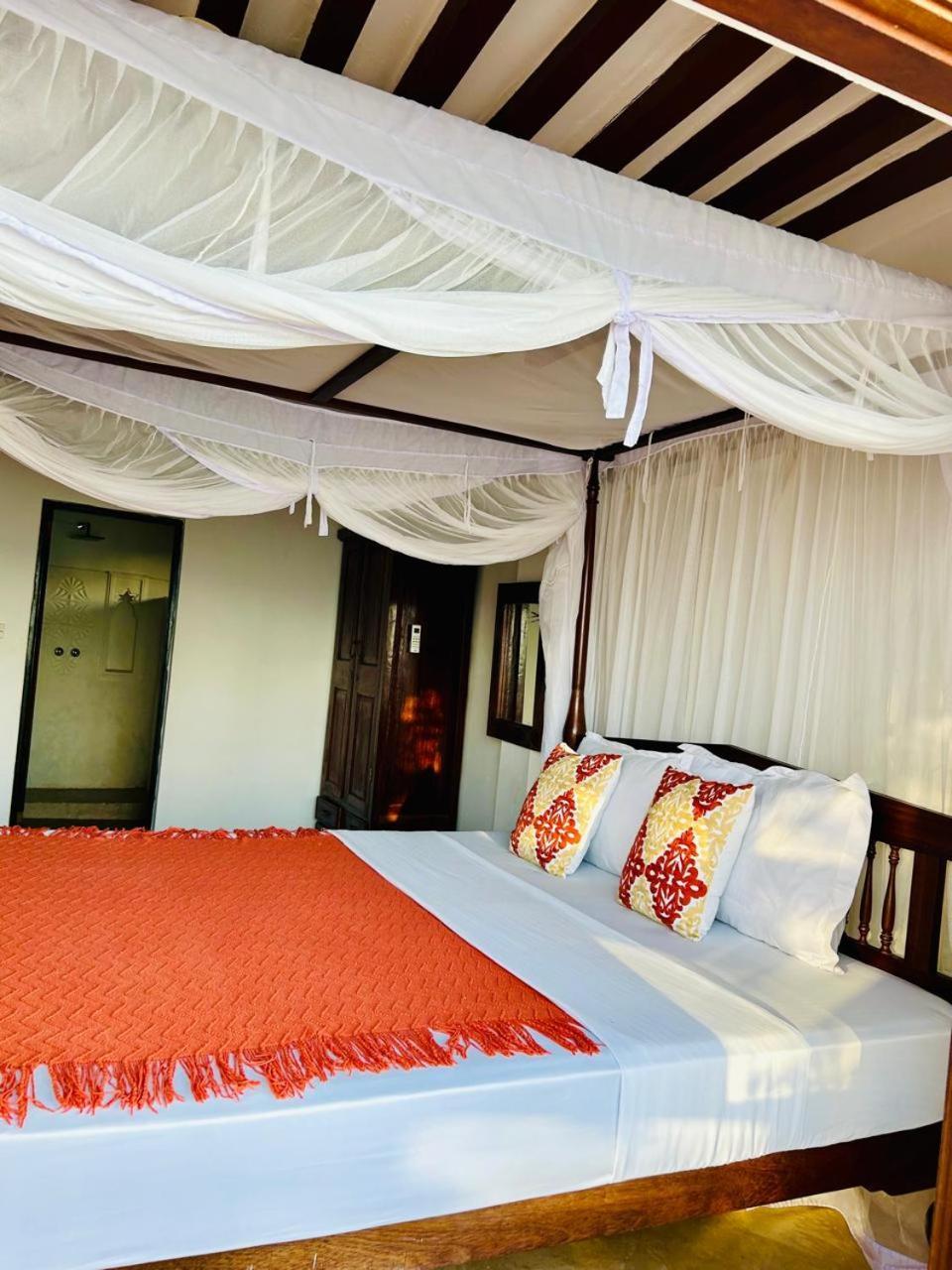 Bed and breakfast Shela Bahari Extérieur photo