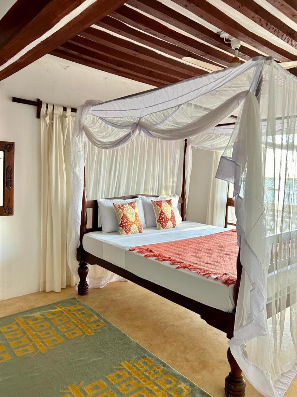 Bed and breakfast Shela Bahari Extérieur photo