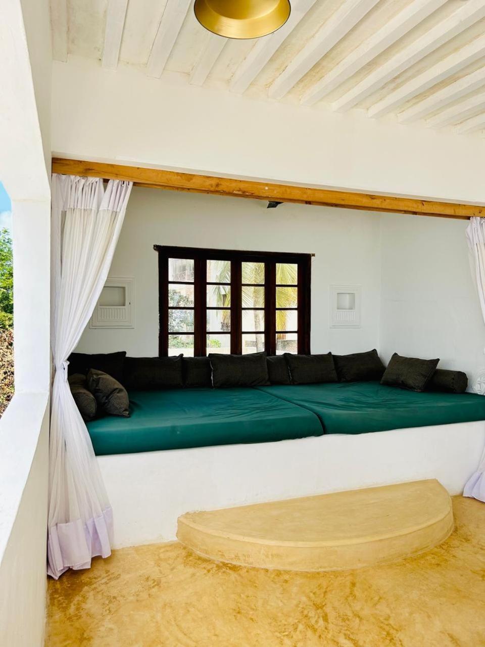 Bed and breakfast Shela Bahari Extérieur photo
